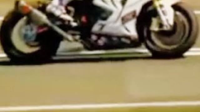 #摩托车比赛 #曼岛tt #专业动作请勿模仿