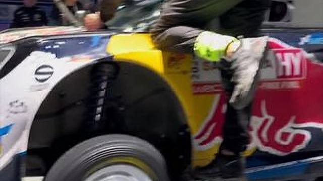 2024WRC第六轮意大利撒丁岛拉力赛正在进行中，一起走进福特车队维修区看看赛车的全貌#wrc拉力赛