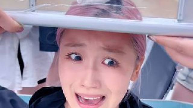 脑门猜物…#办公室游戏 #欢乐办公室 #趣味游戏 #团队游戏