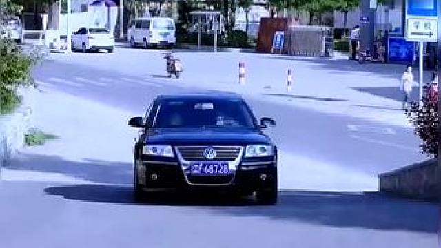 下载《西瓜视频》，免费观看精彩后续/精彩海量免费短剧免费看！ #因为一个片段看了整部剧