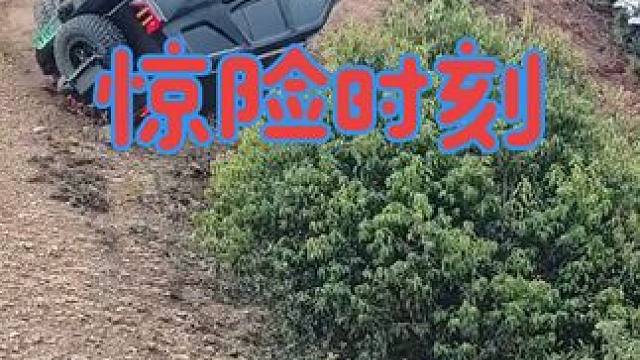 一共翻了几圈！#大连 #越野有风险玩车需谨慎  #专业动作请勿模仿 #车祸 #创作灵感