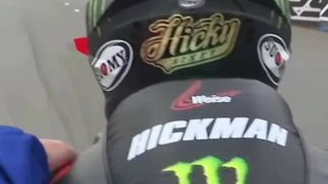 2024曼岛TT正赛第一天，近距离感受一下引擎的咆哮声，体验速度与激情的魅力#2024曼岛TT