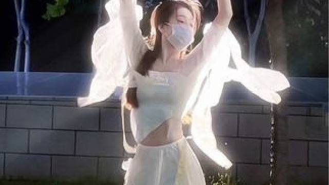 你是风花 我是雪月