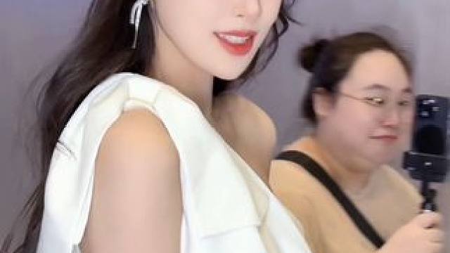 和你爱到一百岁#粤港澳大湾区车展 #2024粤港澳大湾区车展