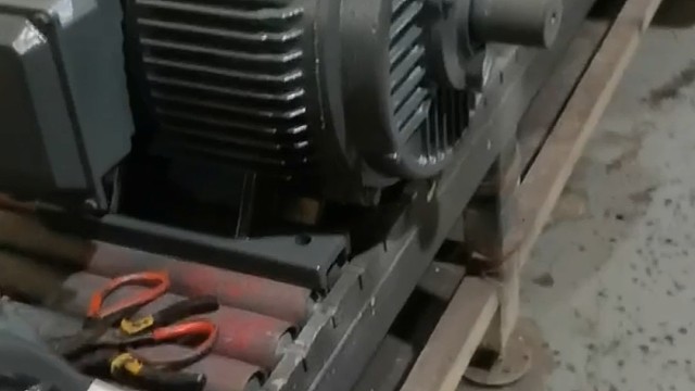 真正有光的人，压的时间越久，深度越深。