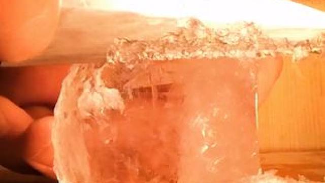 切冰块声音，带你进入深度睡眠！ #助眠 #声控 #解压