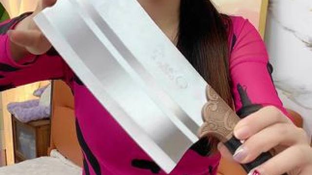 #菜刀  #手工锻打菜刀  #斩切两用刀  #家用厨房菜刀  #超便宜超划算