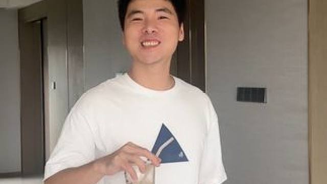 小俊哥:倒车接人了,火车一旦启动就停不下来了! #游戏 #梦幻西游 #回合制 #怀旧游戏