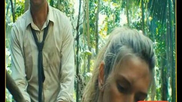 怨种夫妻被困荒岛，反目成仇生死大战  #生存  #惊悚