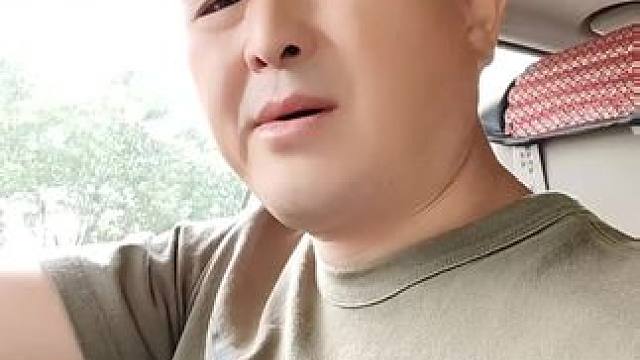 最近总是看到一些现实中的视频
我也吐槽一下#话不多说 #口型演绎 