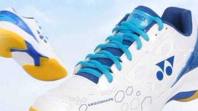 初阶球友喜欢的一双球鞋！#羽毛球鞋#尤尼克斯羽毛球鞋