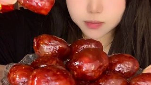 挖到几个肉肉零食来了！大口吃肉一口爆汁#好吃到停不下来 #零食推荐 #追剧小零食 #妈呀太香了 #肉