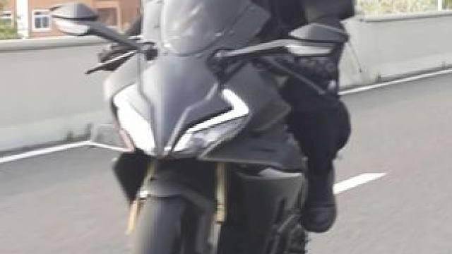 迟来的快乐，是会变质的，对吗？ #机车 #黑武士 #450srs #青春