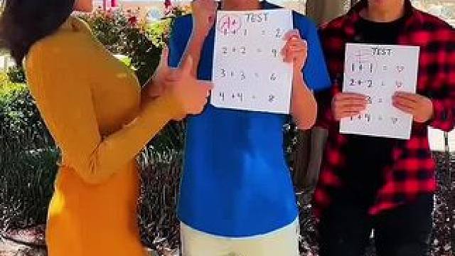 两男一女做数学题，结局让人万万想不到！ #看一遍笑一遍 #意想不到的结局 #这操作都看傻了 #万万没