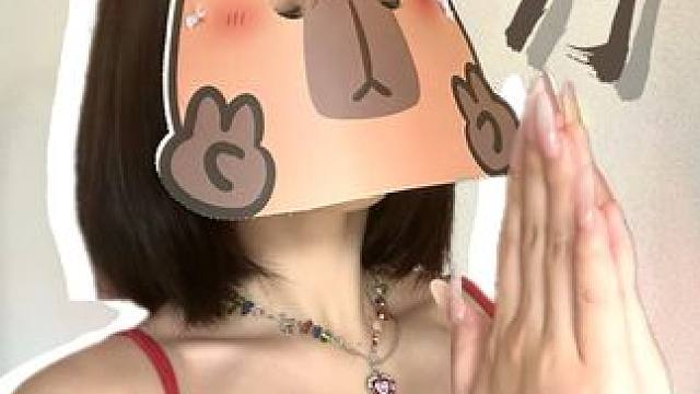 用卡皮巴拉的精神状态化妆belike... #彩虹糖红山联动#duangduang彩虹#彩虹糖软糖