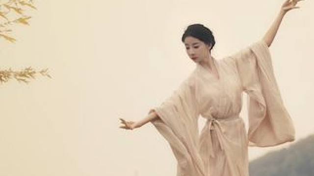 三更归梦三更后。#汉服之美在华夏 #东方美学 #国风古韵