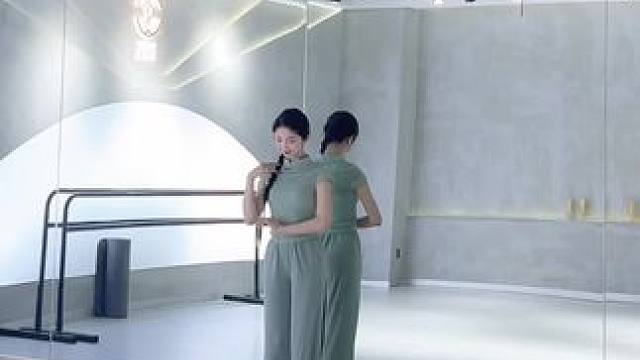 《我的新衣》加长版背面分解来啦 