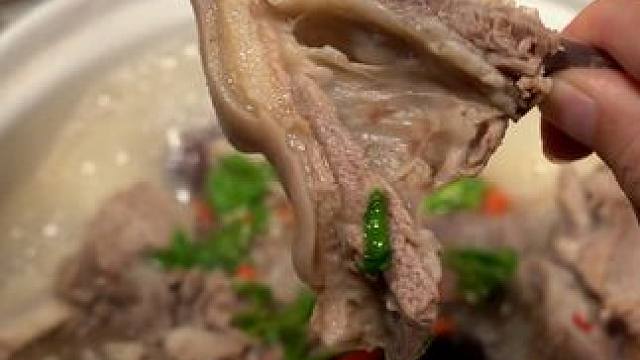 炖羊肉的时候千万别乱放调料，一定要记住三放四不放的诀窍！