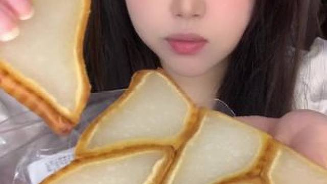 几个特产追剧零食试吃来啦#追剧零食#零食测评 #特产美食 #零食推荐 #网红零食