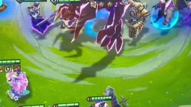 #金铲铲之战 #云顶之弈 史 前 巨 虫