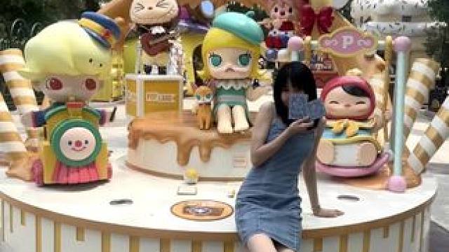 小登今天没抽卡，小登去泡泡玛特乐园过六一了。真的太太太好玩了#游戏日常 #欧皇的气息 #抽卡 #阴阳