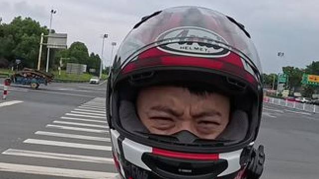 看仔细了，只教一遍。#摩托上高速 #雅马哈t700