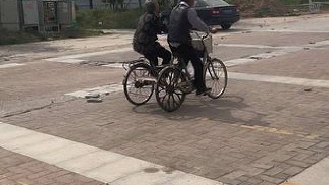 视频是偶然记录的 但羡慕相伴到老是真的#老一辈的爱情