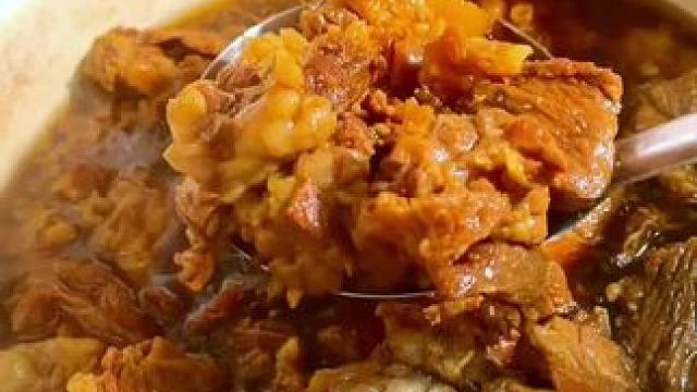 妈妈出差在外，提前卤的牛腩，爸爸准备的牛腩面#早餐 #爱生活爱美食 #早餐日记