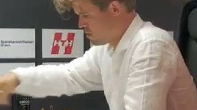 卡尔森证明了为什么他是残局的神 梦幻般的残局，费罗贾vs卡尔森#国际象棋 #下棋的手法和技巧 #比赛