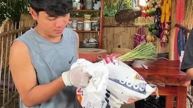 东南亚乡村美食 #东南亚风情 #乡村美食 #地方特色美食