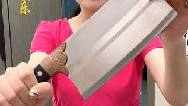 #菜刀  #手工锻打菜刀  #斩切两用刀  #家用厨房菜刀  #超便宜超划算