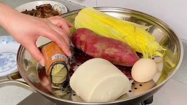 这个#蒸笼 真的太方便了，可以放在炒锅上面使用，就可以一锅两用，不用每次都多占用一个锅了#厨房好物 