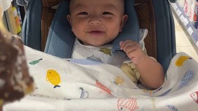 5个月啦脏脏包 今天可以坐起来一点点了#内容过于真实 #宝妈带娃