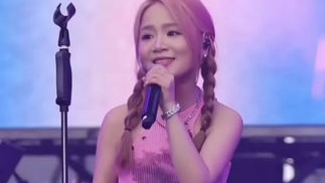 “Fine乐团呼吸决定 没踢馆成功我不服”
#Fine乐团#呼吸决定#歌手第五期竞演#Fine乐团终