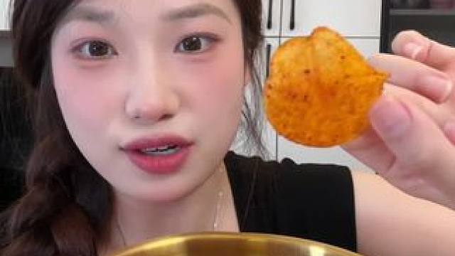 追剧零食来咯 #解馋 #鱿鱼 #红薯 #办公室零食 #嘴不能停