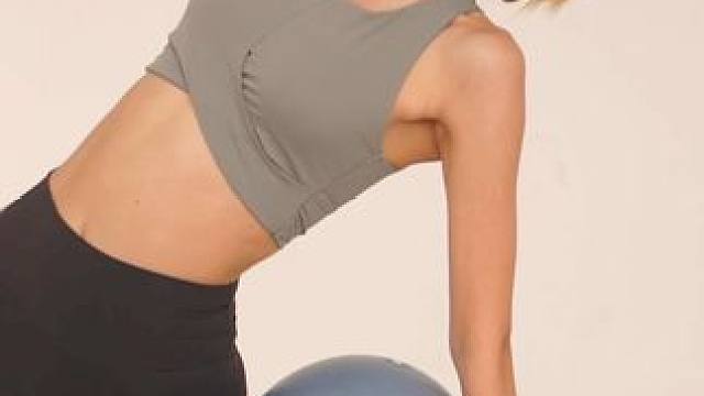 高数就是三分天注定，七分靠打拼，剩下九十分我是实在没办法了#好身材练起来 #健身穿搭 #运动女孩 #