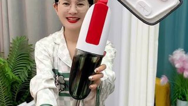 大面板新款喷水拖把用起来真的是太方便了，可以自动喷水用，拖地干净还省力#超便宜超划算  #喷水拖把 