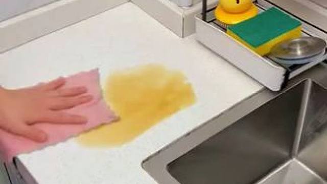 这个壁挂台面两用的#抹布架  真的买到心坎上了，收纳厨房抹布，海绵擦，钢丝球干干净净#厨房抹布置物架