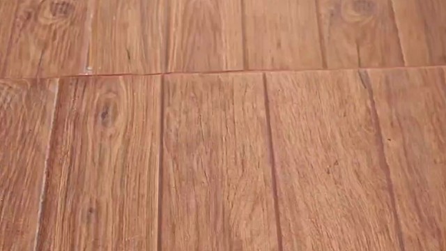 楼梯滚瓶子爆破解压时刻