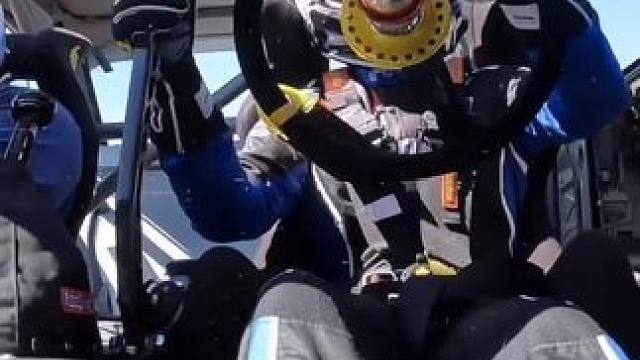 每个男人都有车手梦！#飘移 #专业车手 #后驱车的魅力 #赛车 #内燃机的魅力