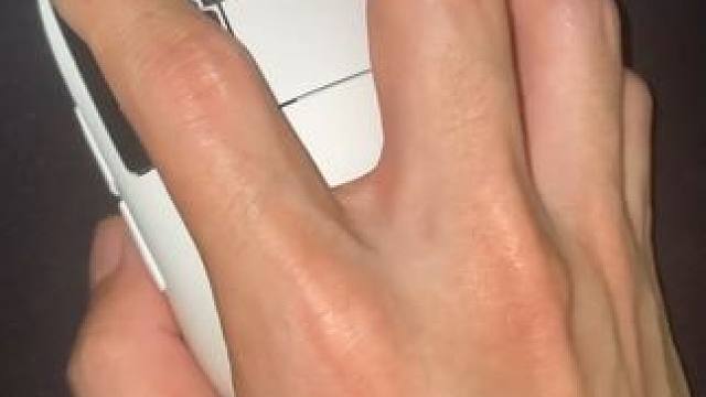 桌面太滑，鼠标垫也跟着动怎么办？看看这款鼠标垫！ #视频同款在橱窗 #性价比 #好物推荐 #CSGO