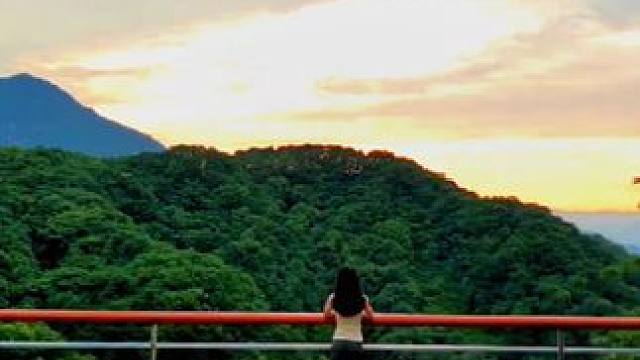  心无界，路无边，人生就是无尽的传奇。#盘山公路 #治愈系风景 #保持热爱奔赴山海 #风景都在路上 