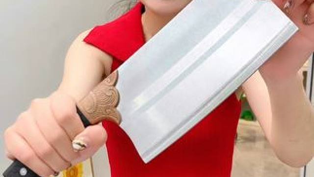 #菜刀  #手工锻打菜刀  #斩切两用刀  #家用厨房菜刀  #超便宜超划算