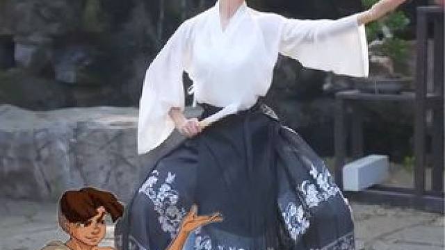 有没有唤起你的童年回忆？#中华小子#马面裙#又美又飒