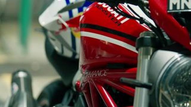 #机车 #杜卡迪 #机车摄影 #日常分享   #爱机车爱生活