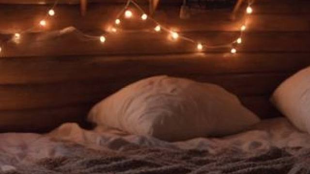 暴风雪夜温馨小屋，让心安宁下来放松入眠吧！ #白噪音 #助眠视频 #解压助眠