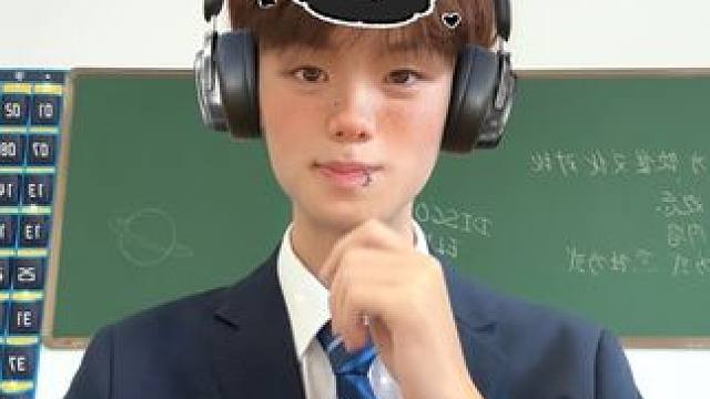 #大学生 #日常娱乐 #正装 #校园 #斯文败类