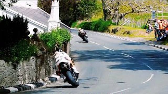 曼岛TT（环岛机车耐久赛）曼岛TT是一条属于勇士的专属赛道。康明斯，曾经以210km/h的过弯速度失