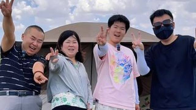 一家人出来露营啦。 #石同学的多彩生活