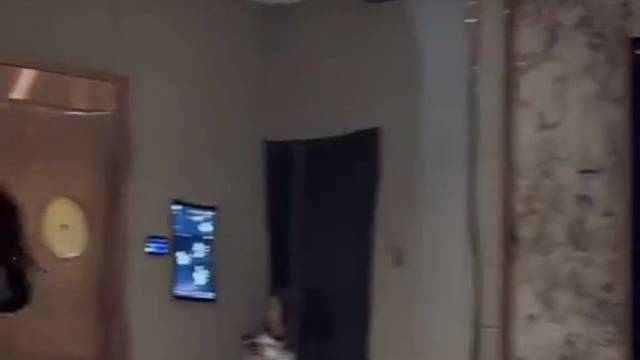 姐们成对，快乐加倍